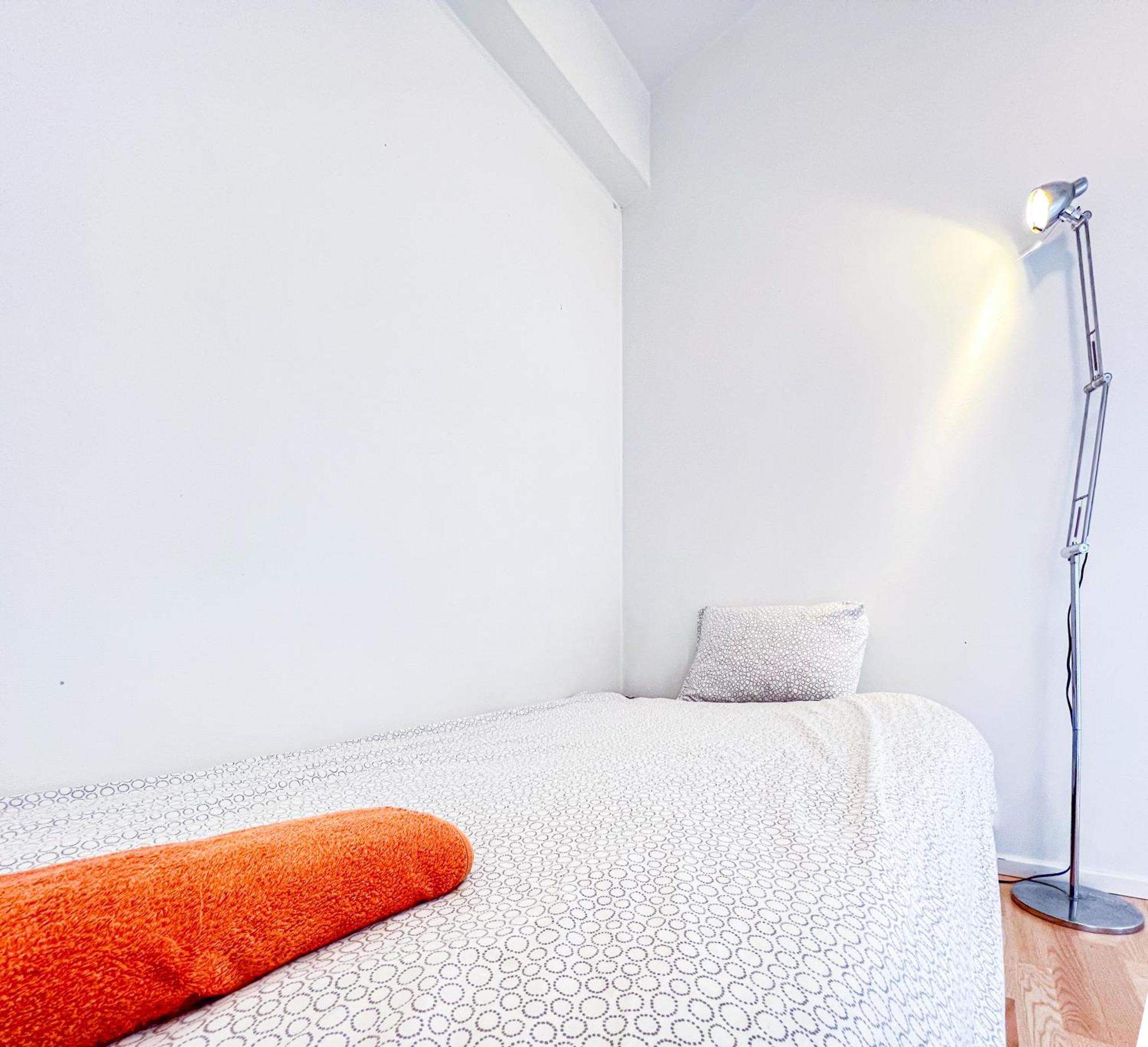 **modern ***central ***rooftop *** You'll Love It *