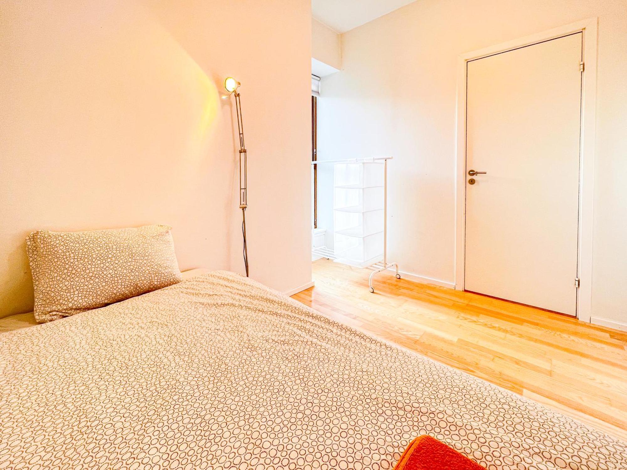 Gjestgiverier **modern ***central ***rooftop *** You'll Love It *