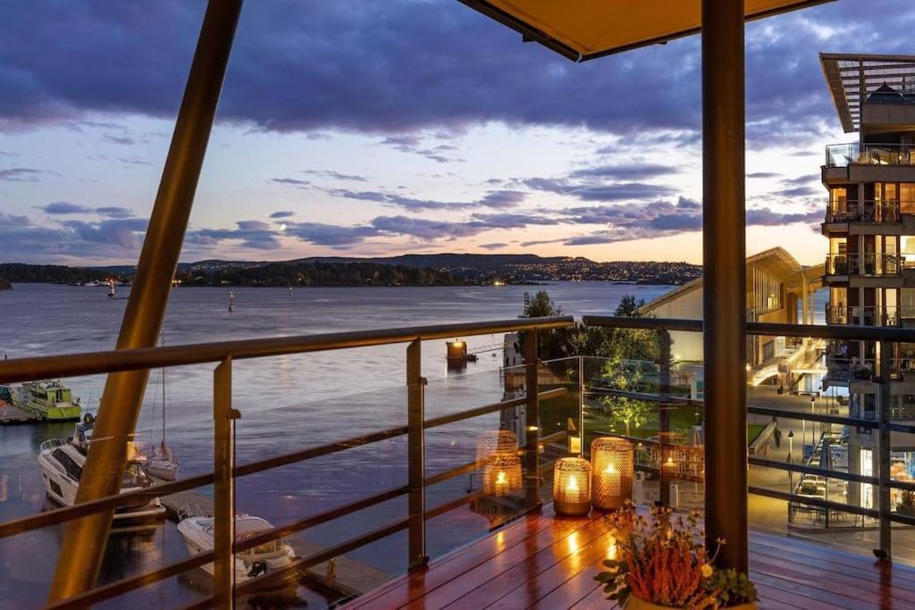 Large 41 Millions Kr - Seaview In Center Oslo