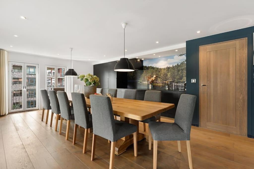 Large 41 Millions Kr - Seaview In Center Pangsapuri Oslo