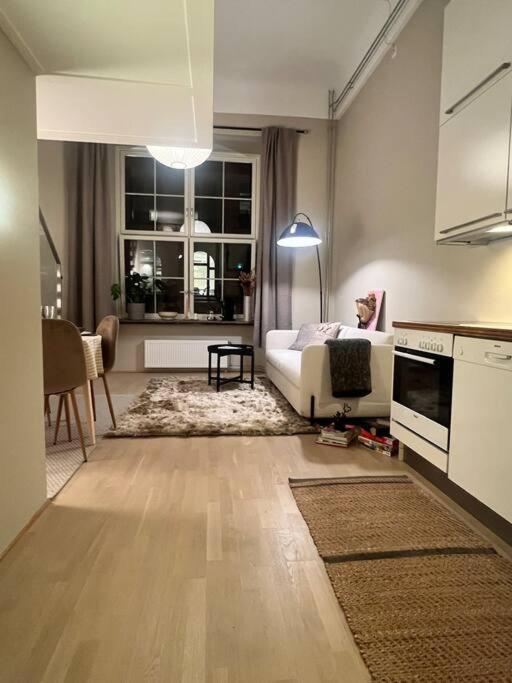 Koselig I Sentrum Av Med Byutsikt! Apartment *