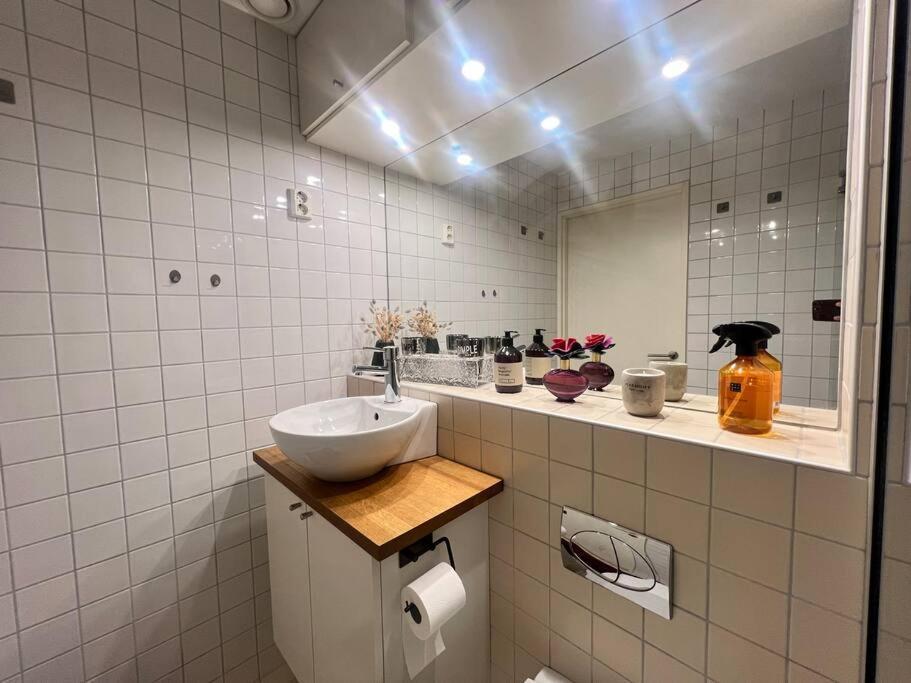 Koselig I Sentrum Av Med Byutsikt! Oslo