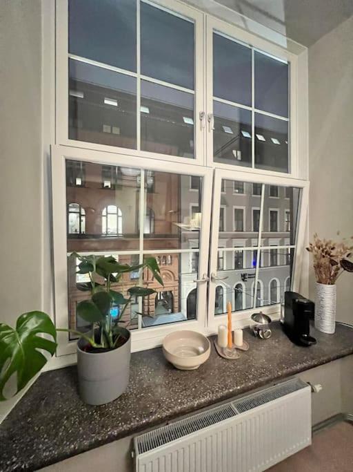 Apartment Koselig I Sentrum Av Med Byutsikt! *
