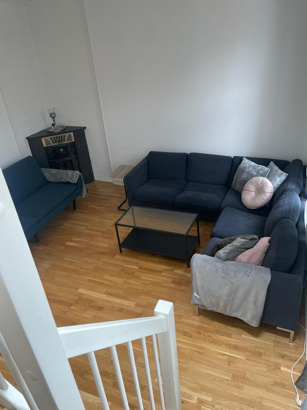 Big And In Center Apartment *