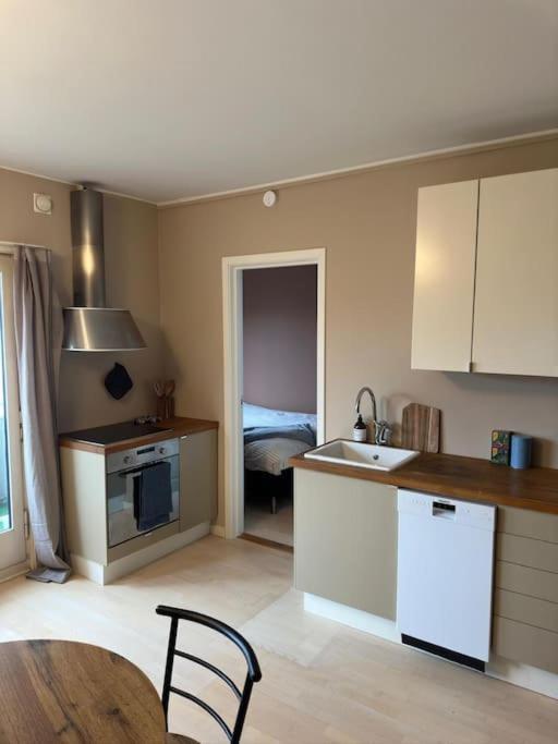 In Frogner/solli Close To Royal Castle *