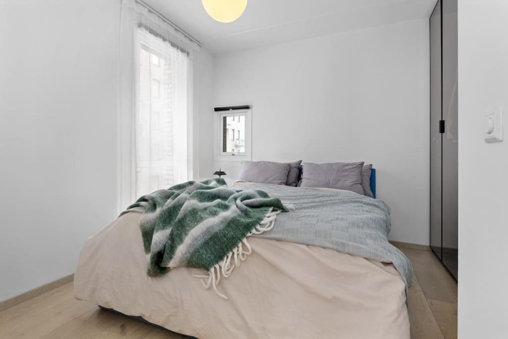 Leilighet Luxury 2-bedroom With Seaview In Center *