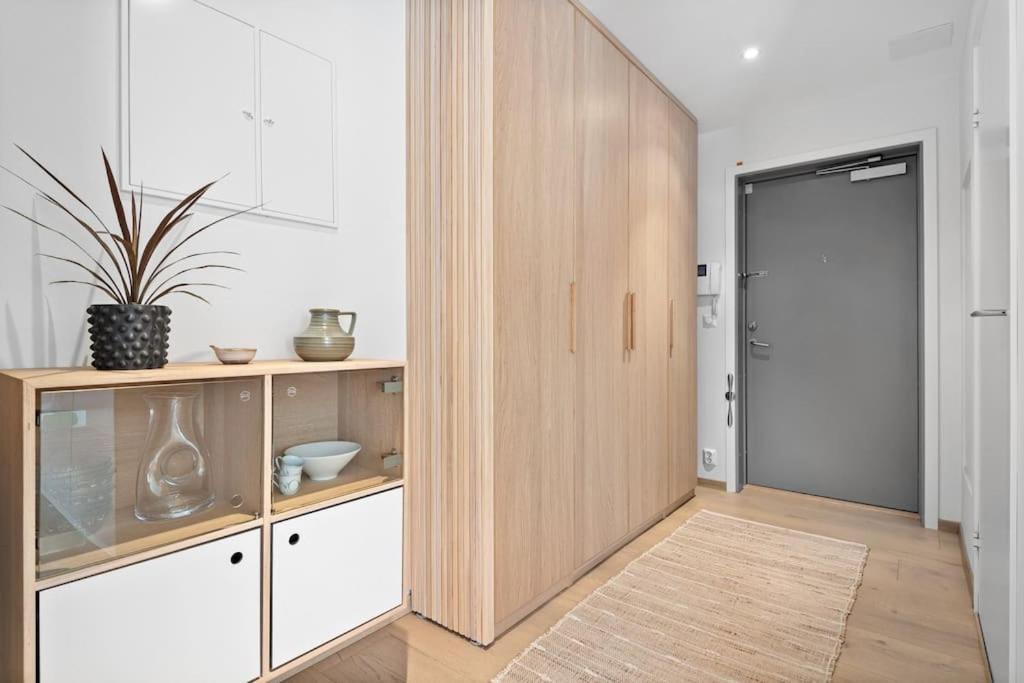 Luxury 2-bedroom With Seaview In Center Leilighet Oslo