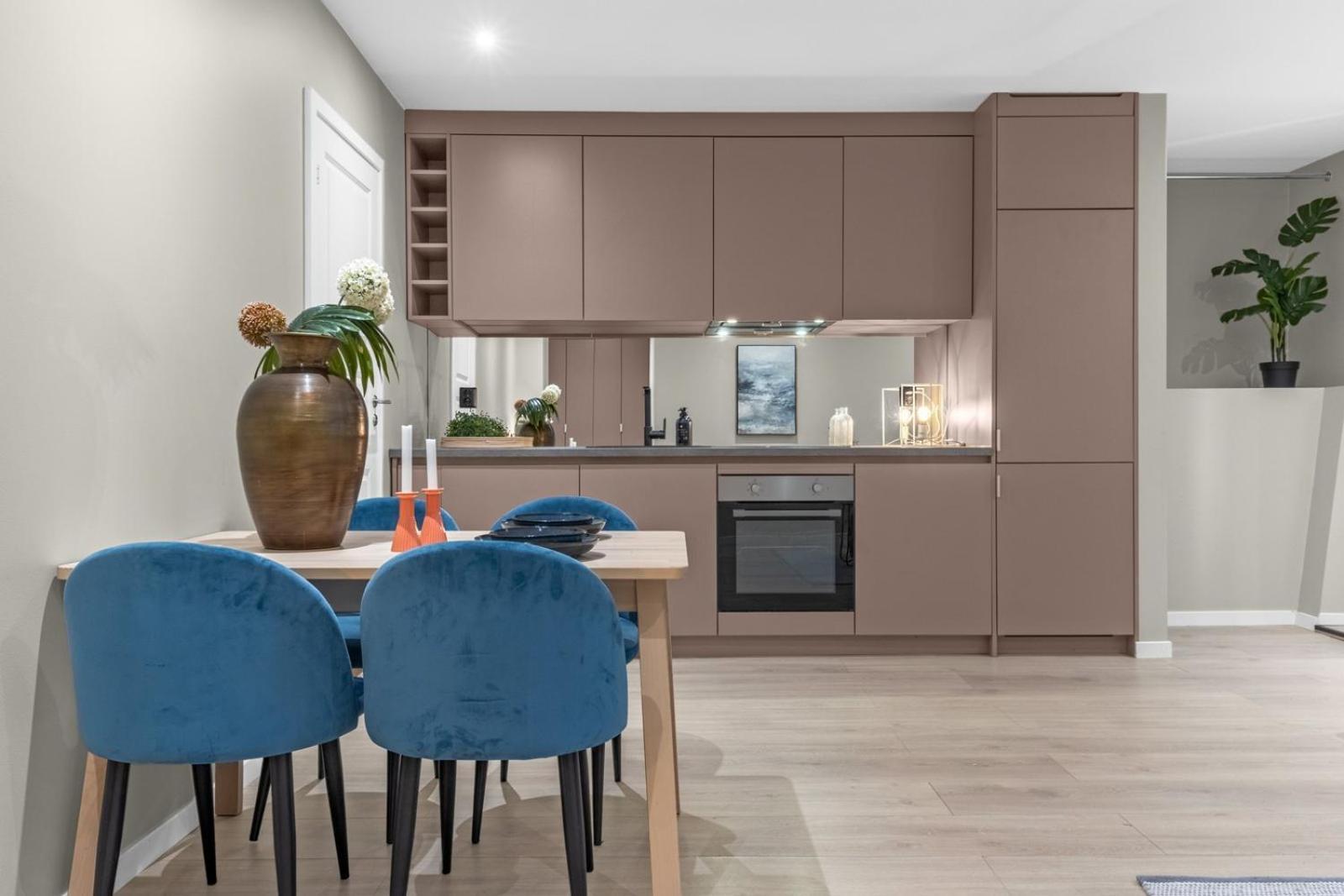 Modern In A Luxurious Area - Super - 6 Pax Apartment *
