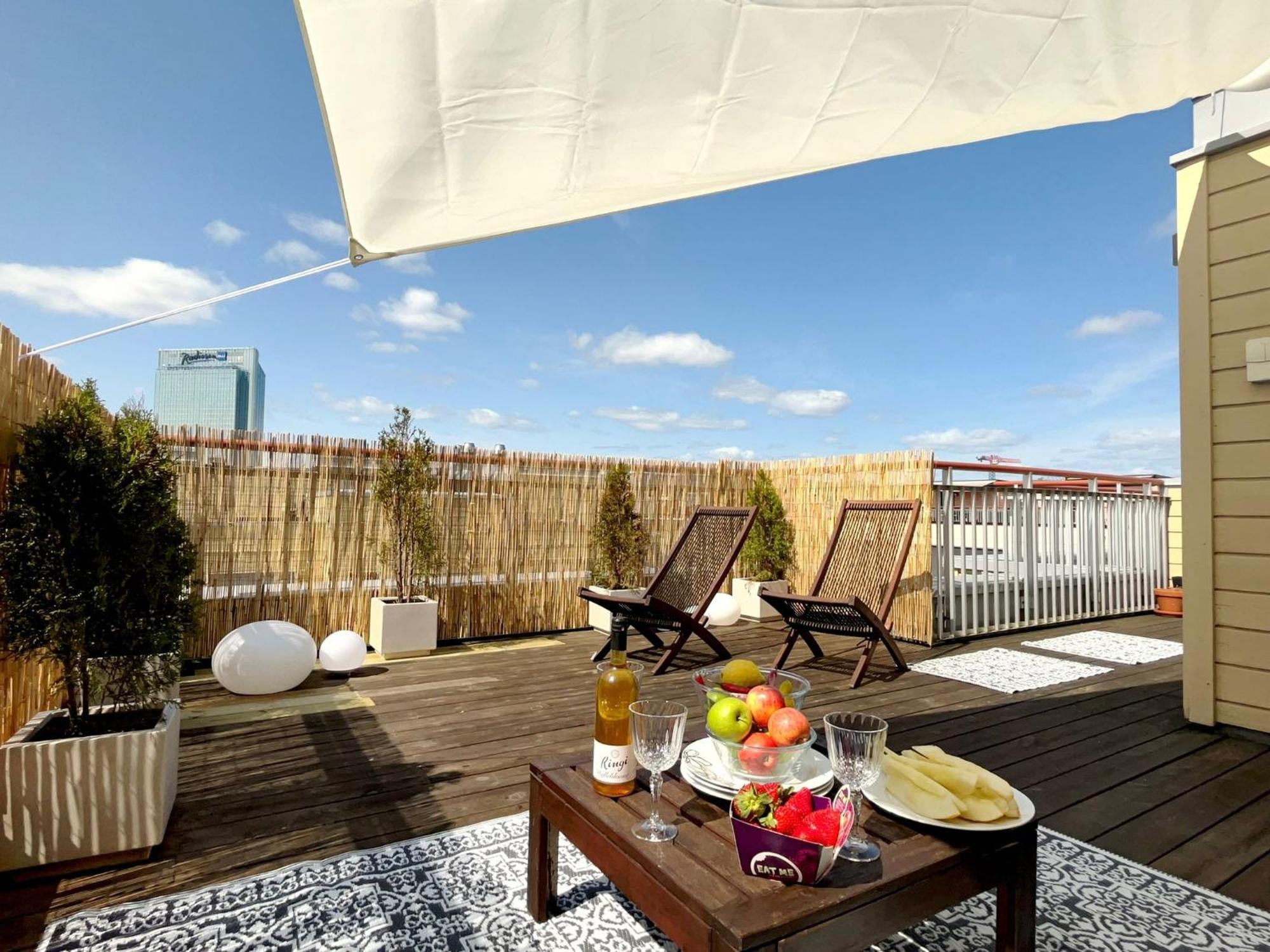Apartment Center Flat W Roof Terrace & Free Parking *