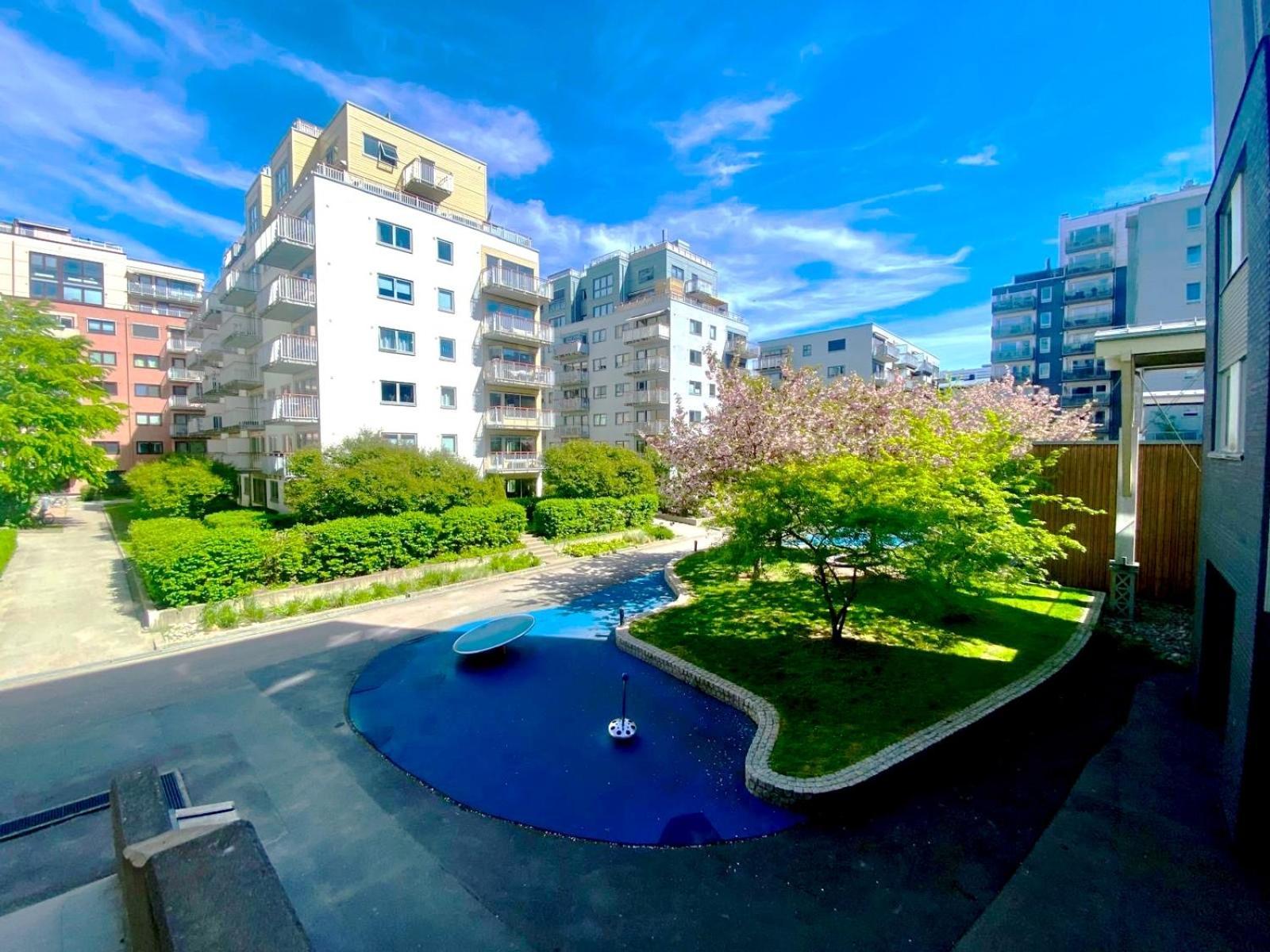 Apartment Center Flat W Roof Terrace & Free Parking *