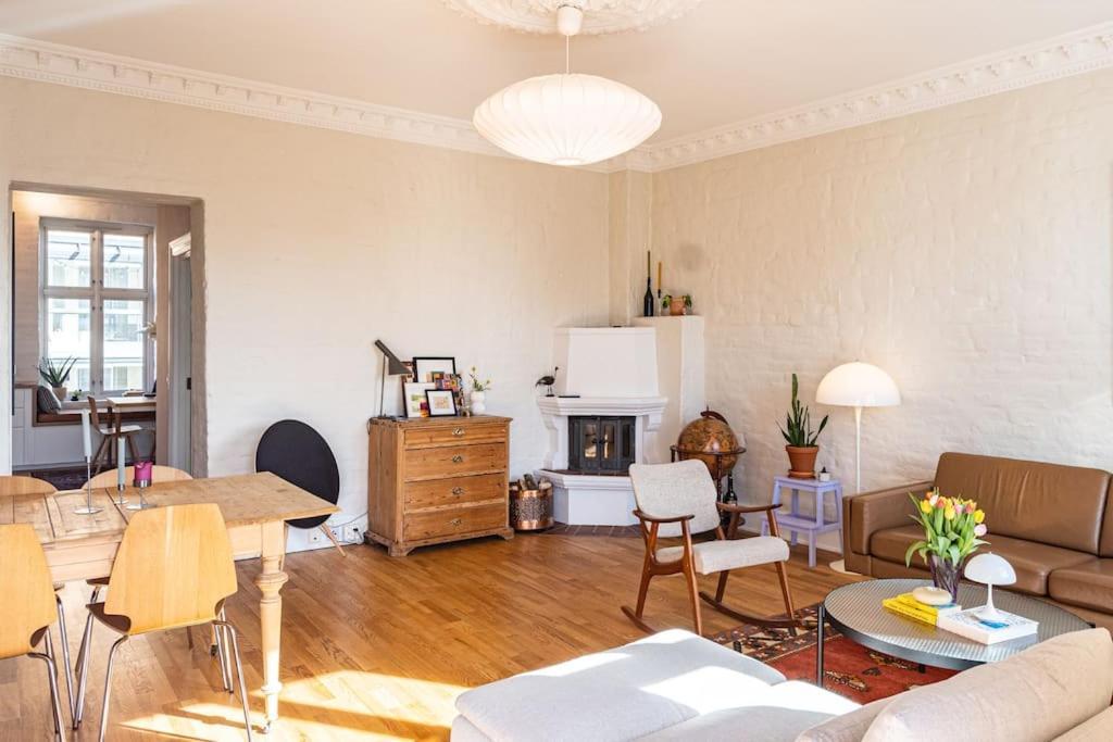 Attraktiv Og Klassisk Midt I Oslo, 80m2 * Oslo