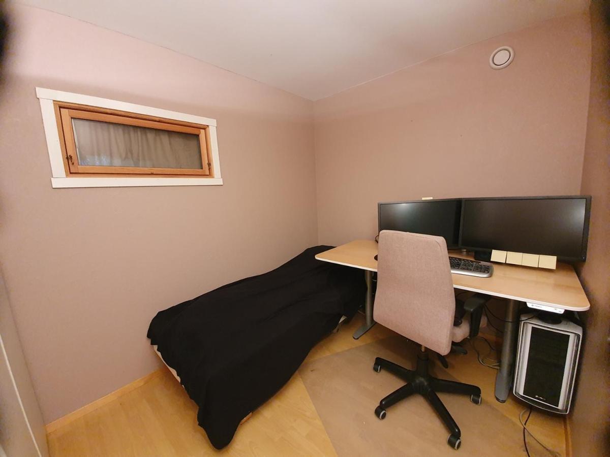 Calm And Tidy In Apartment, 14min Train Ride To Center Campsite Oslo