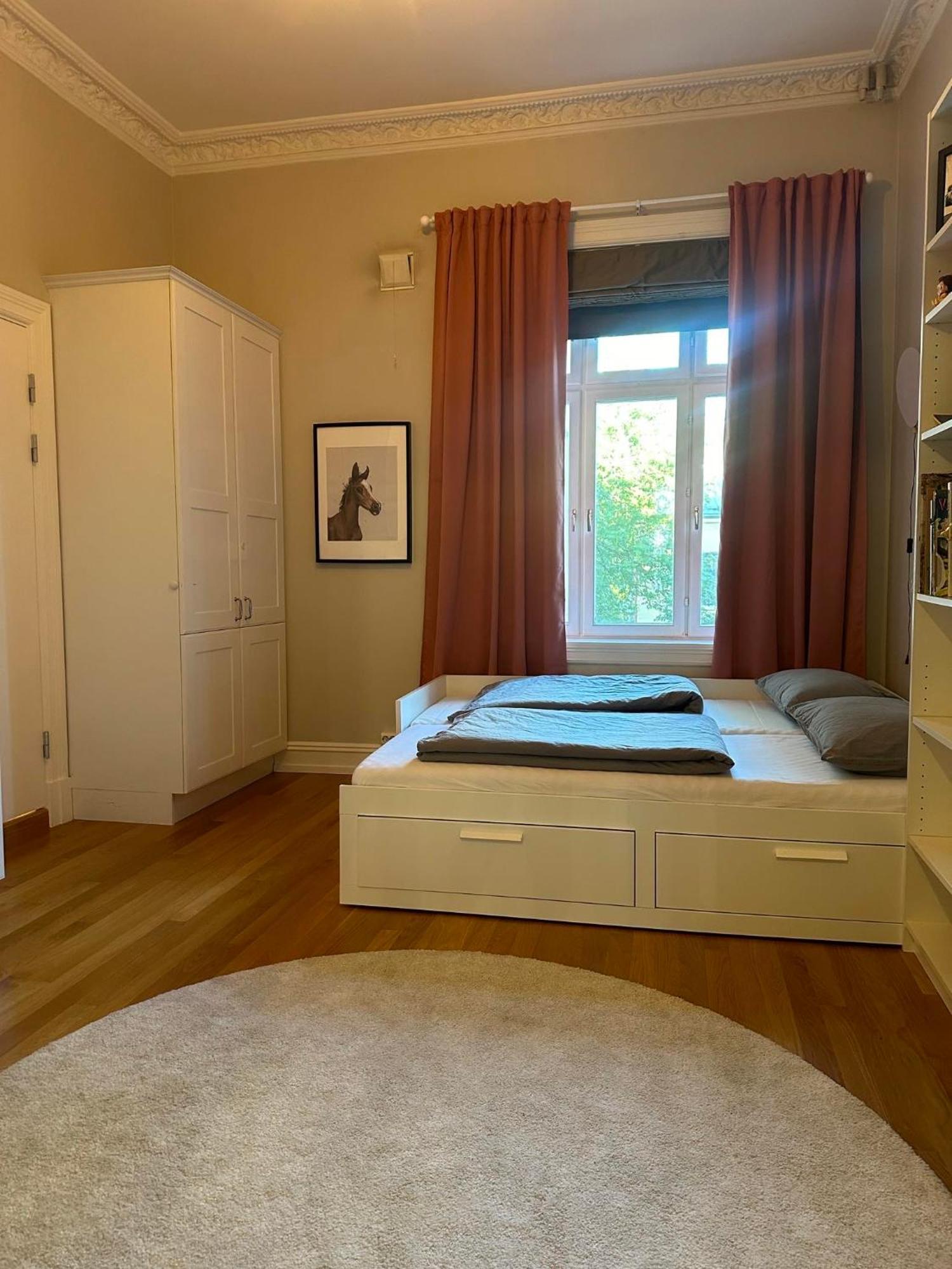 Klassisk Leilighet Med 4 Soverom I Oscarsgate Apartment Oslo