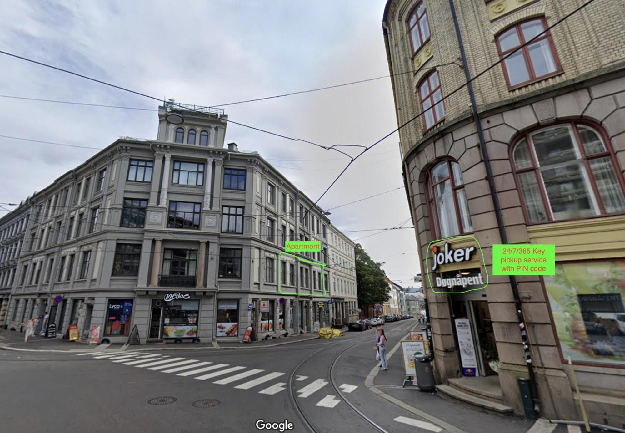 Lejlighed Classical 3 Bedroom, 2 Bath, Minutes From Royal Palace, Main Shopping Street, Restaurants & Downtown Oslo