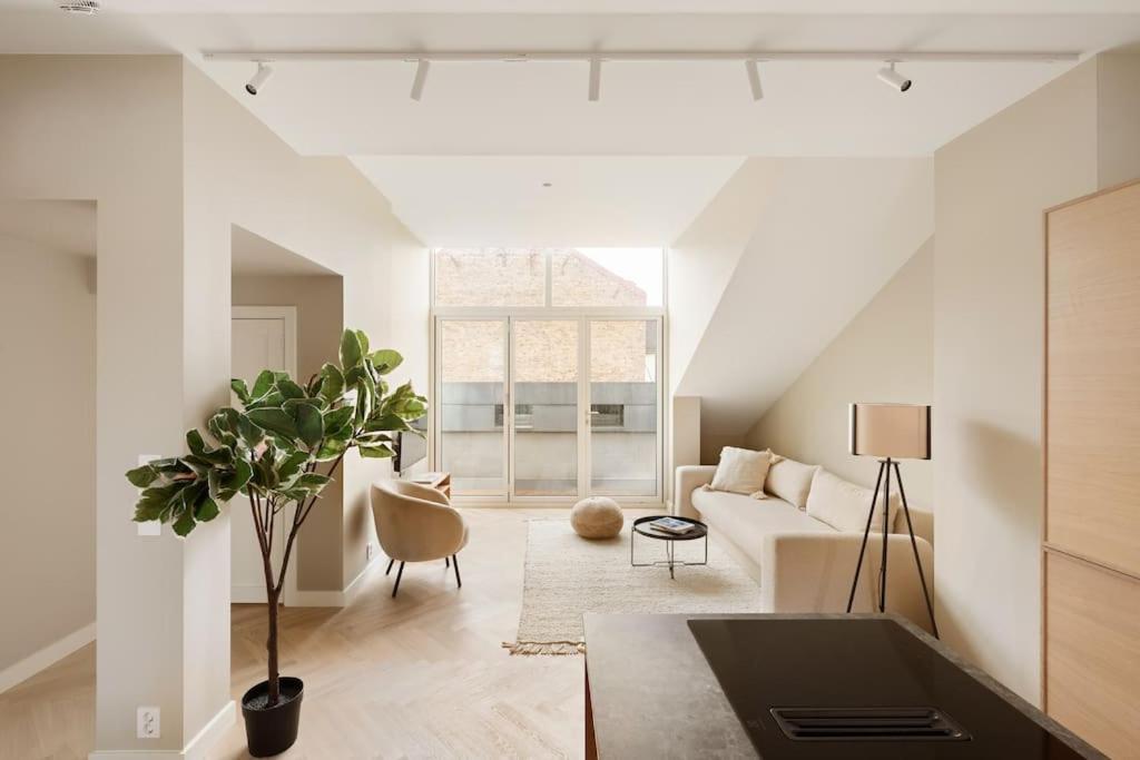 Dinbnb Gruenerlokka I Penthouse With Private Rooftop I 2 Bedrooms & 1 Bathroom Pangsapuri Oslo