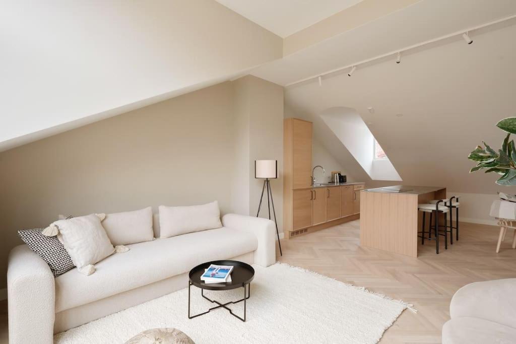Pangsapuri Dinbnb Gruenerlokka I Penthouse With Private Rooftop I 2 Bedrooms & 1 Bathroom *