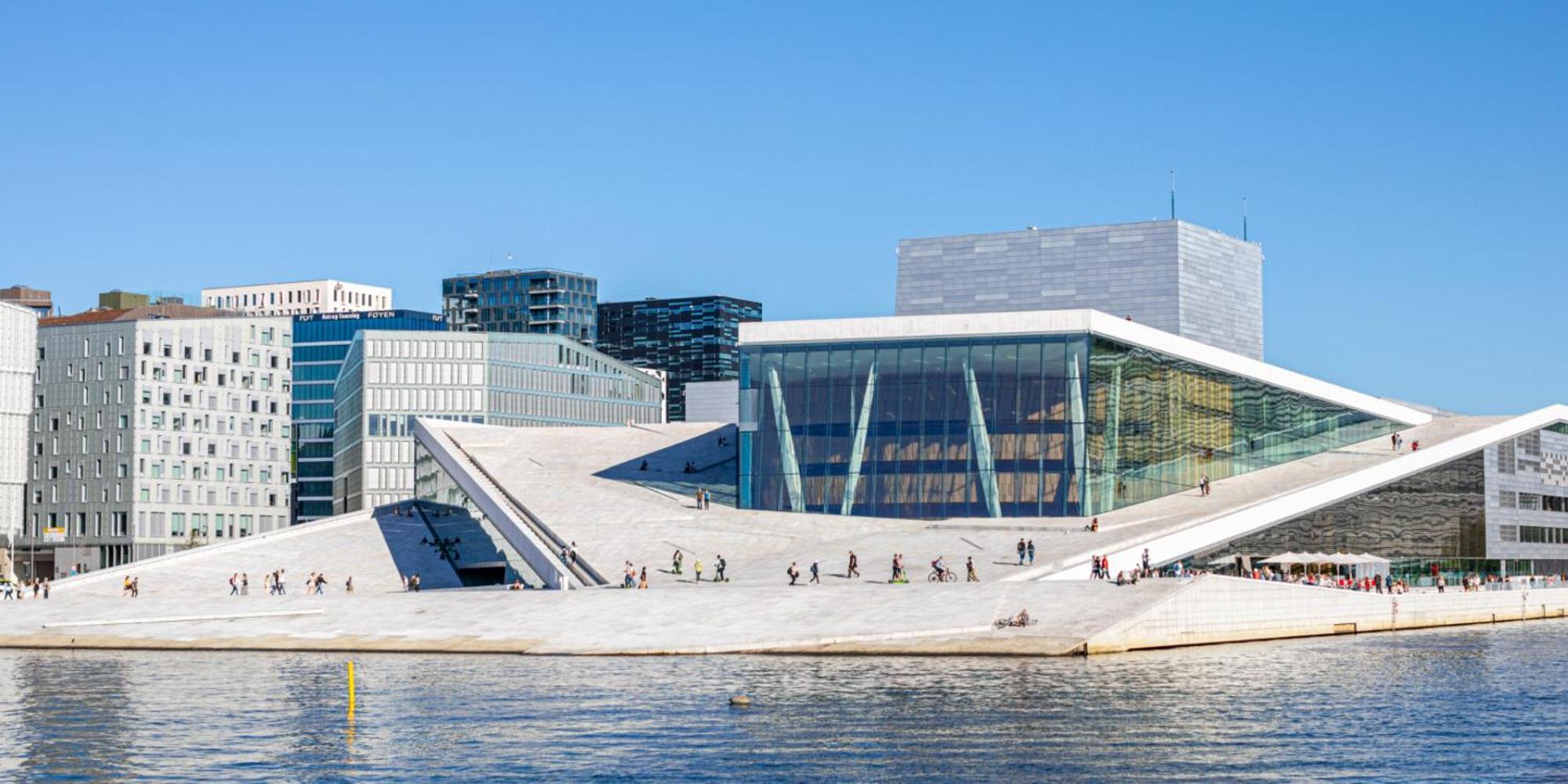In The Center!! * Oslo