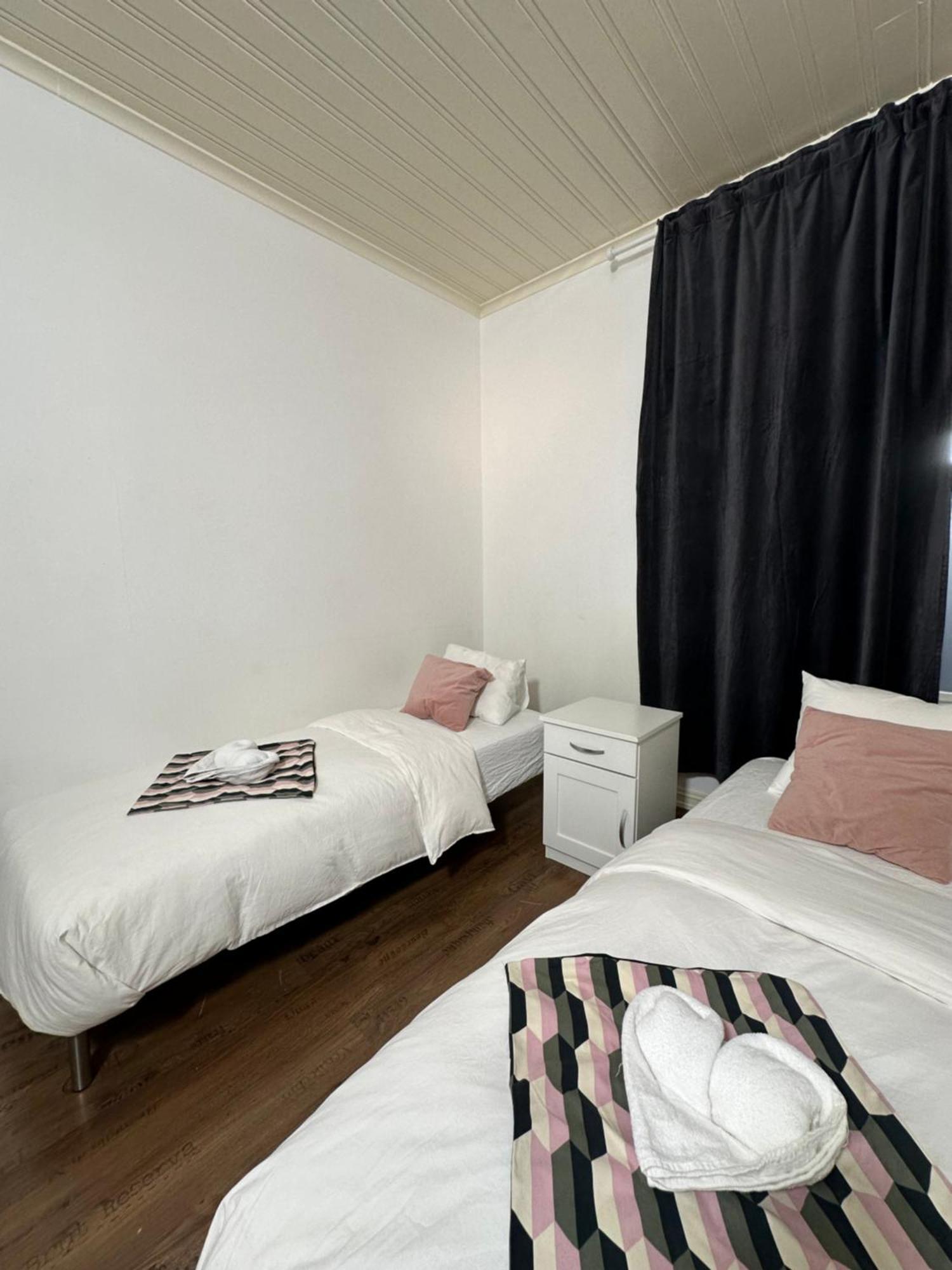 Guest house The Golden Phoenix *
