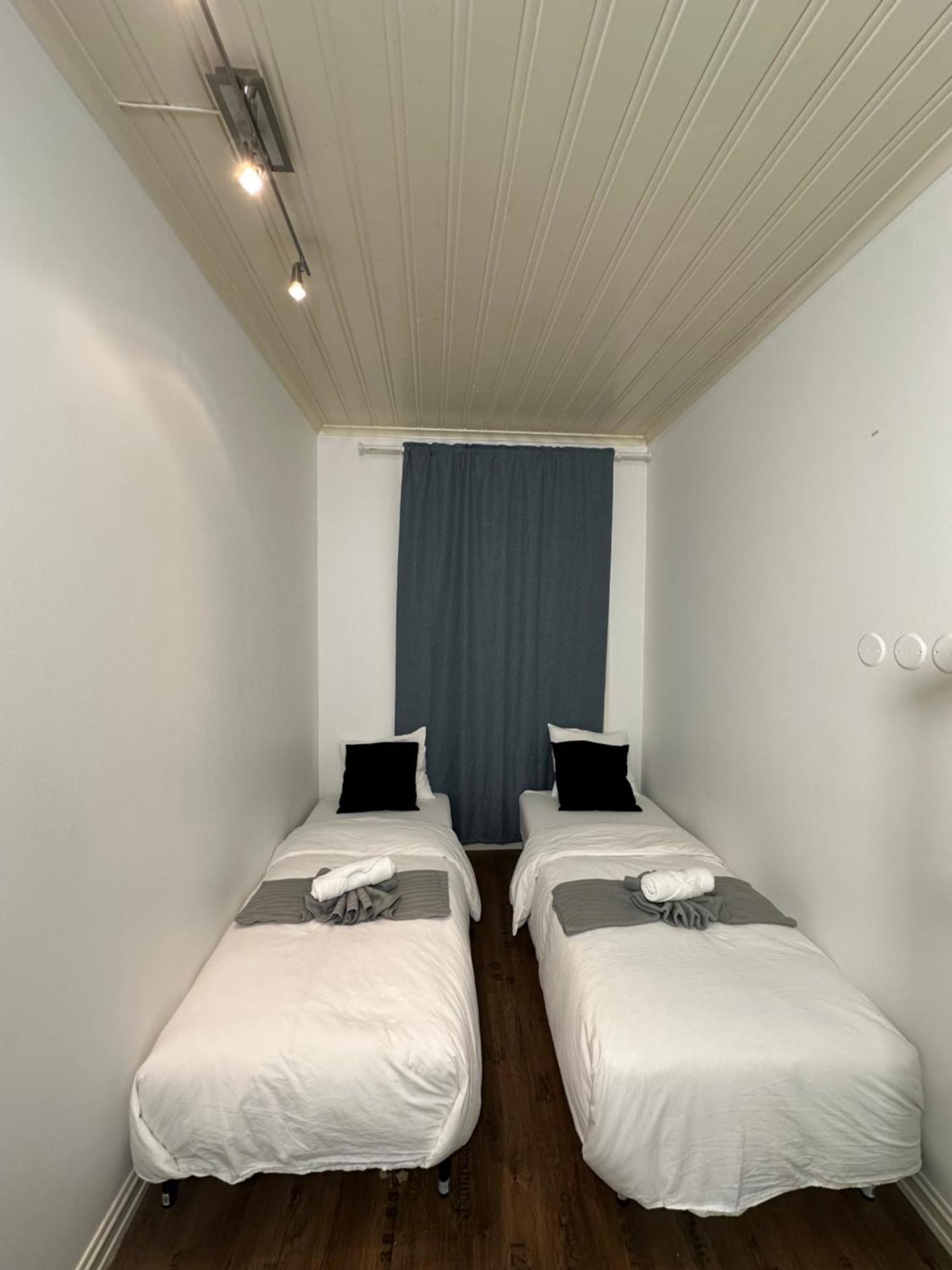 The Golden Phoenix Guest house Oslo