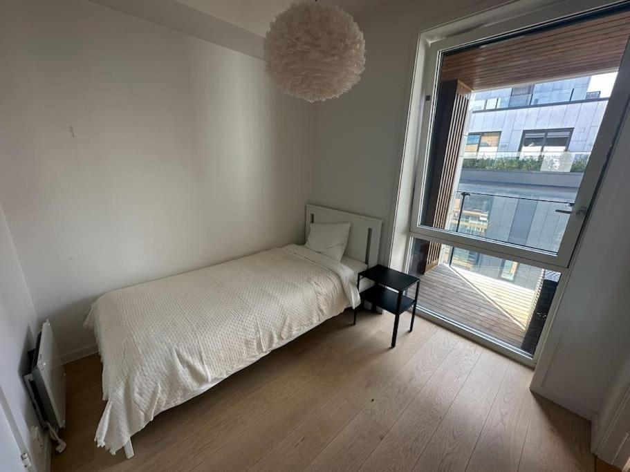 Apartment Luxurious Barcode *