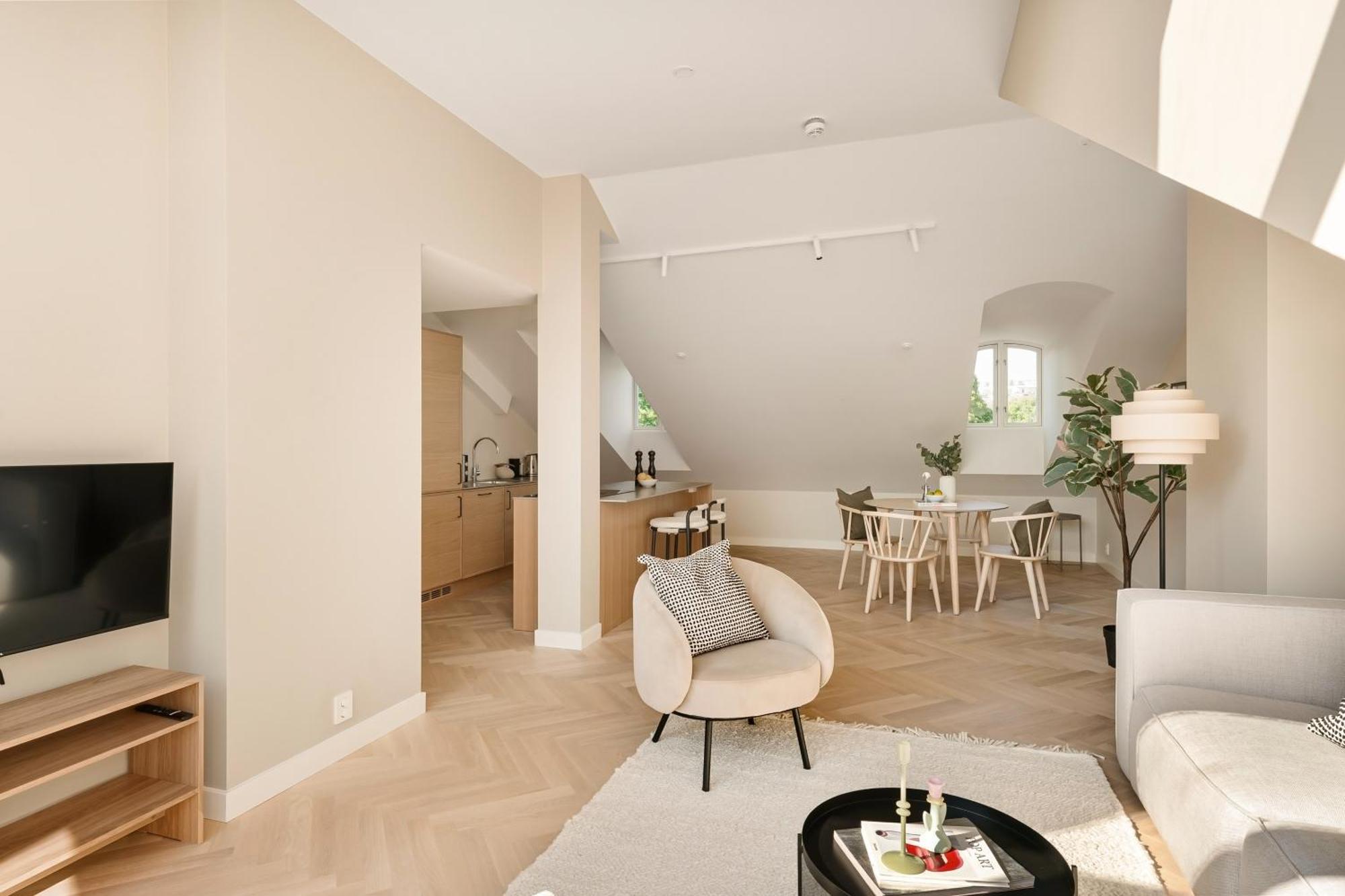 Dinbnb Gruenerlokka I Penthouse With Private Rooftop I 2-bedroom With Double Queen & 2 Bathrooms * Oslo
