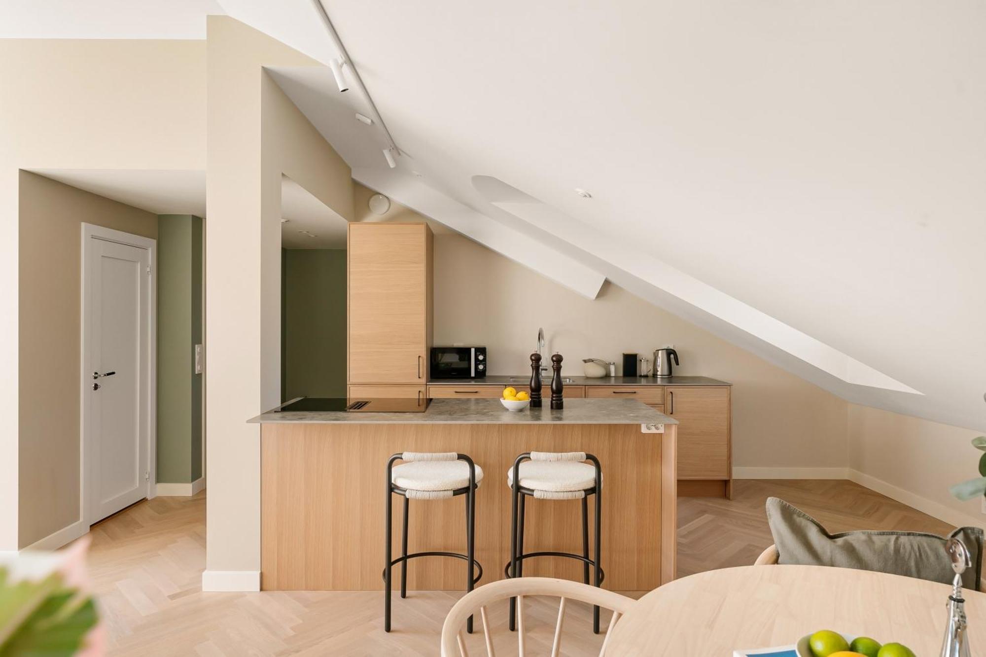 Dinbnb Gruenerlokka I Penthouse With Private Rooftop I 2-bedroom With Double Queen & 2 Bathrooms