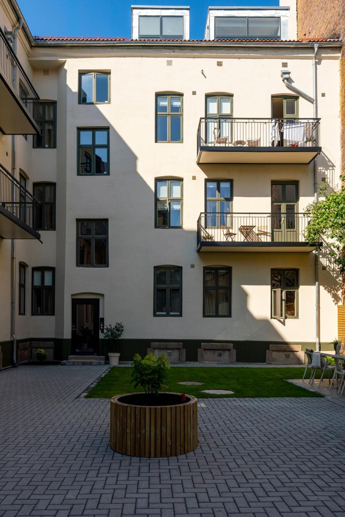 Dinbnb Gruenerlokka I Penthouse With Private Rooftop I 2 Bedrooms & 1 Bathroom *