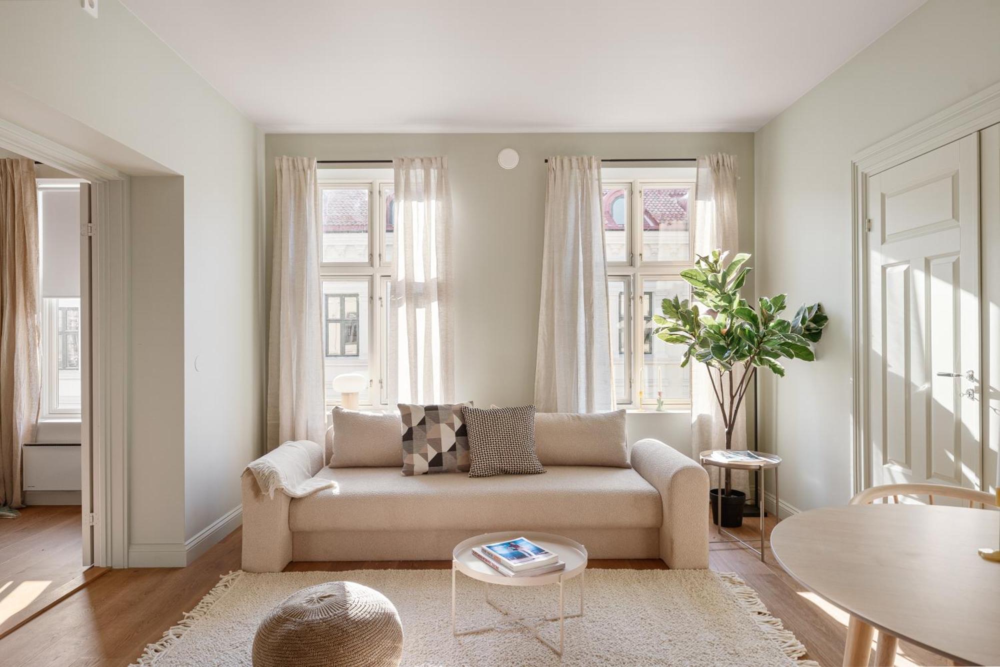 Dinbnb Gruenerlokka I 2-bedroom With Double Queen & Balcony Oslo