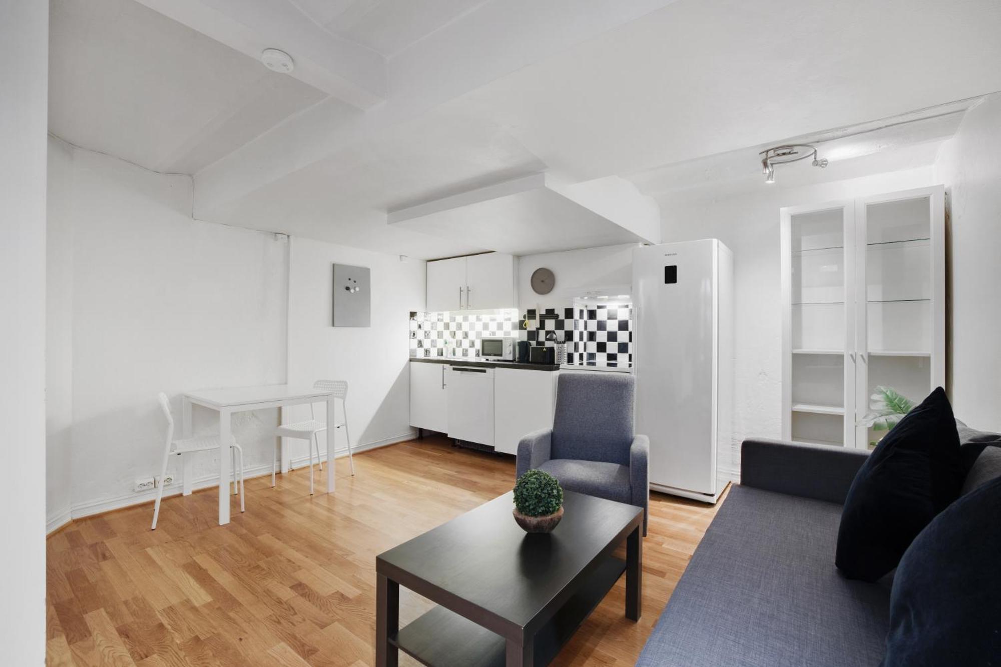 Apartment Great For 4