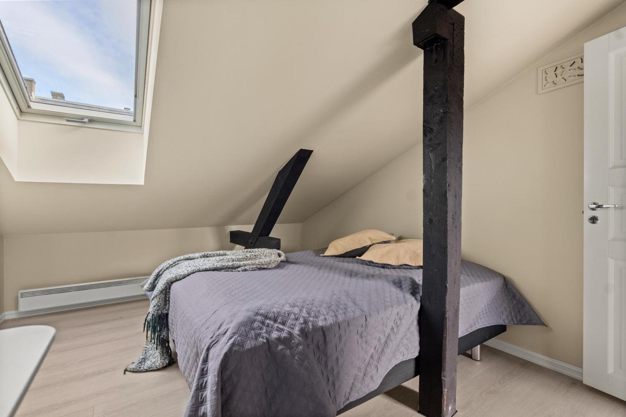 Unique Floor - Super - 2 Bedr - 78 M2 Apartment *