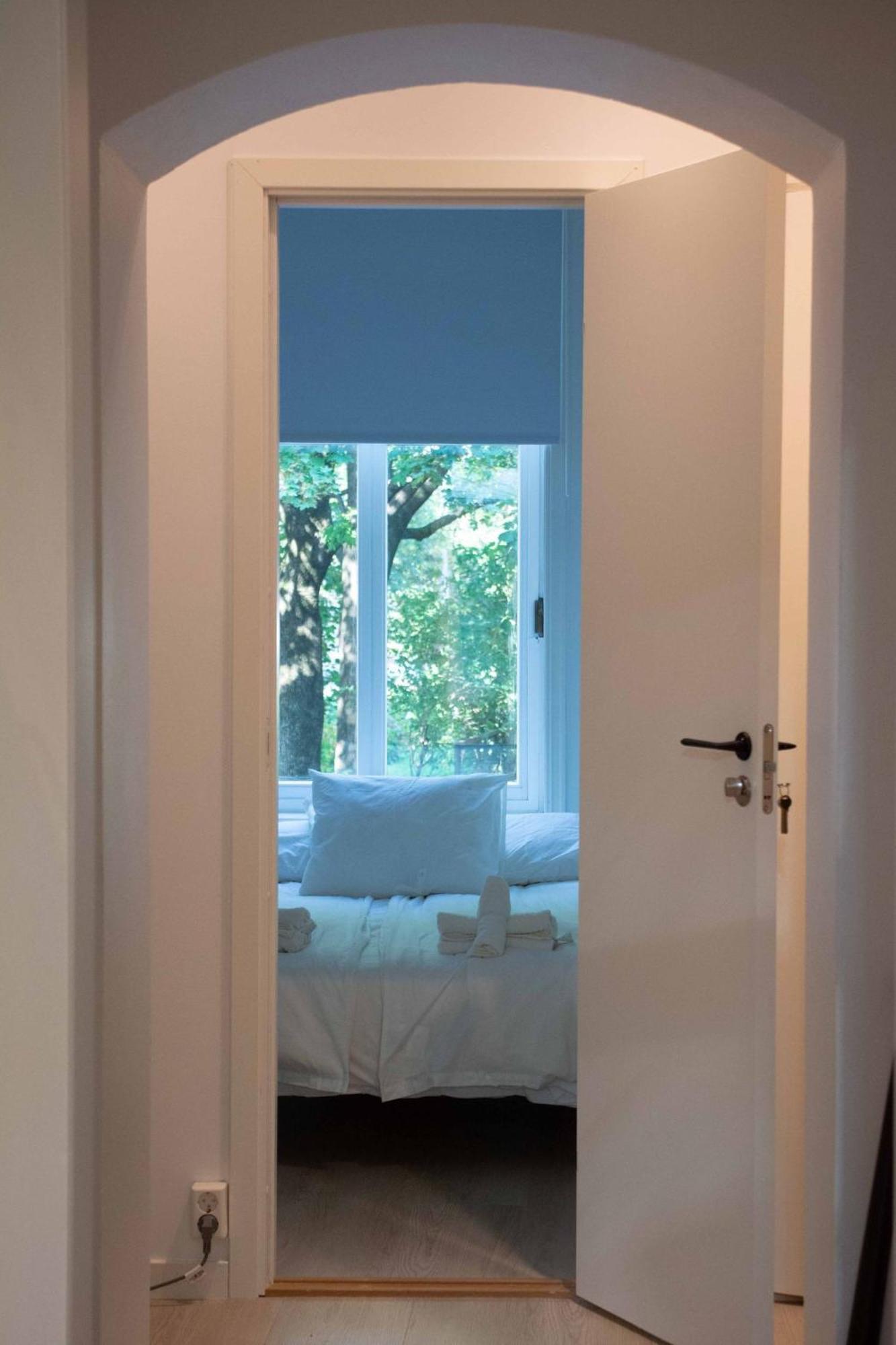 Apartment Modern 2br Near S - Sleeps 6, New & Cozy