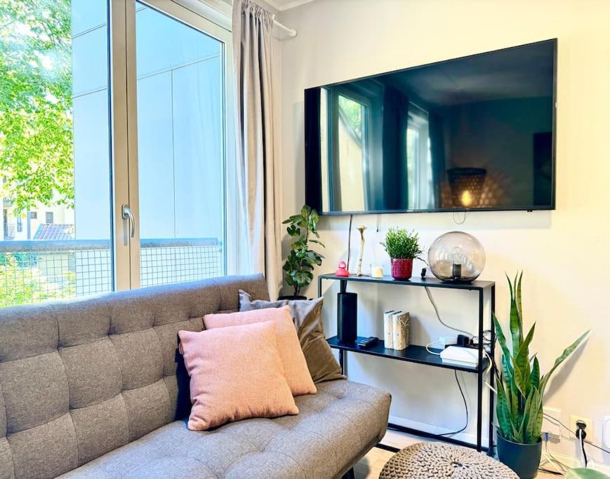 The Zany Zone - Gruenerlokka Apartment *