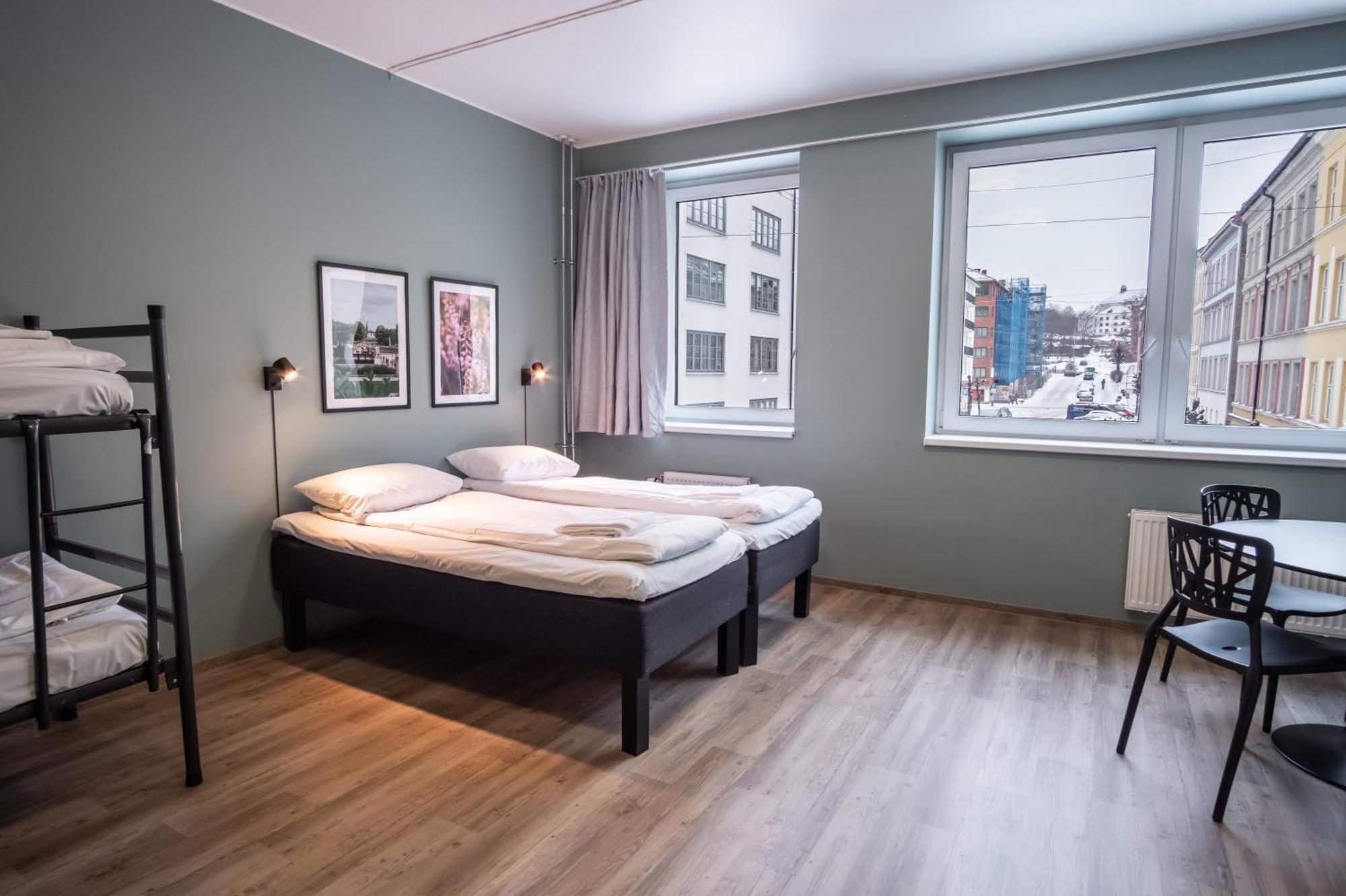 Bunks At Rode Hostel *
