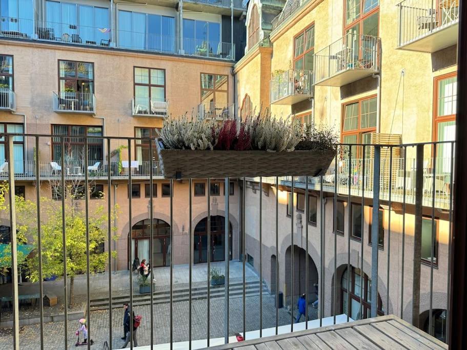 Daire Botanical Bliss In Oslo! *
