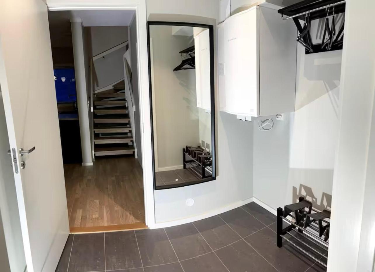 Apartment New Duplex Near The With Free Private Parking Oslo