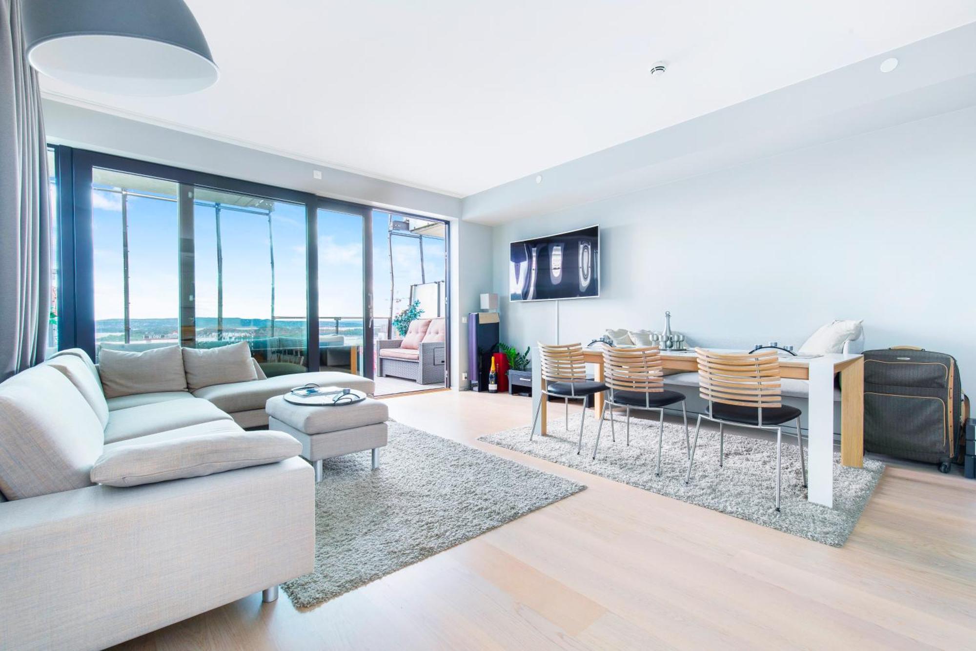 Super Designer Penthouse At 19th Floor With Amazing View! Lejlighed Oslo