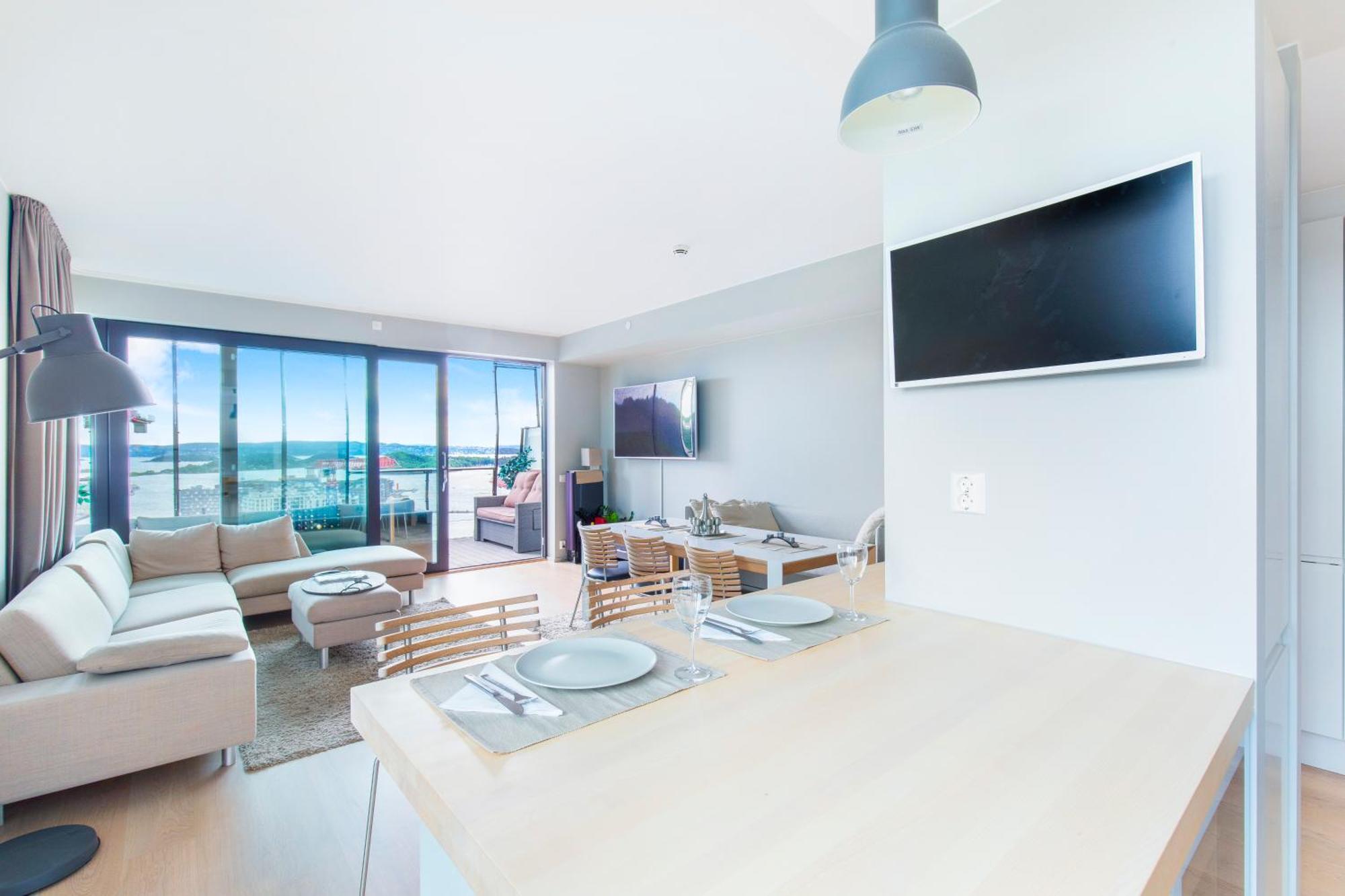 Lejlighed Super Designer Penthouse At 19th Floor With Amazing View! *