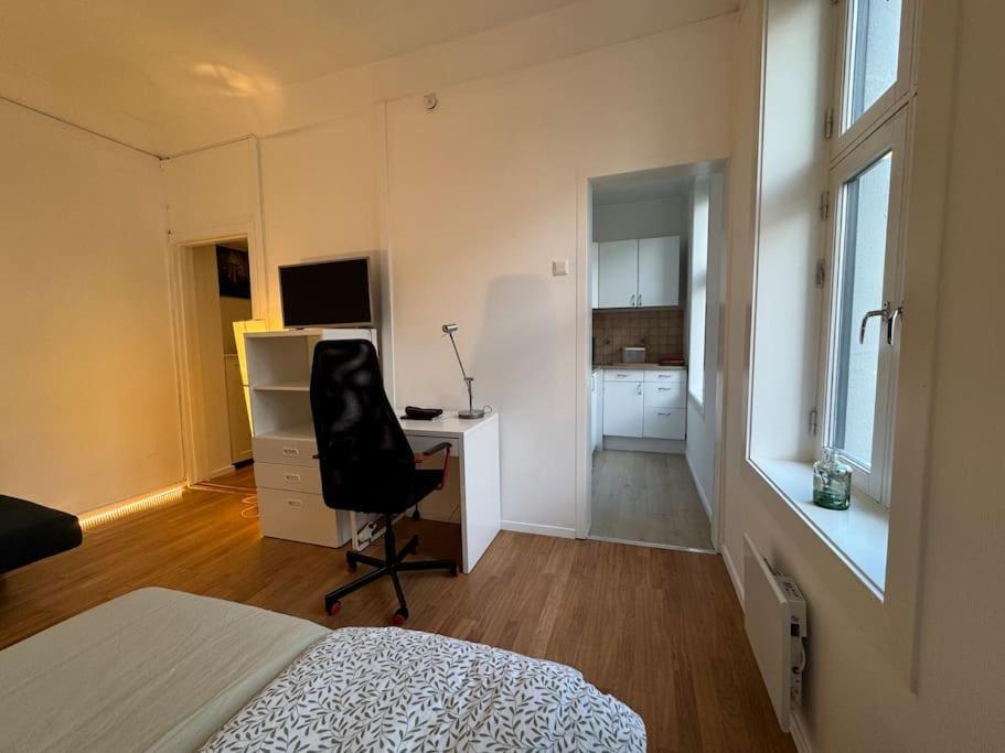 Fast Wifi Working Place Cozy Daire *