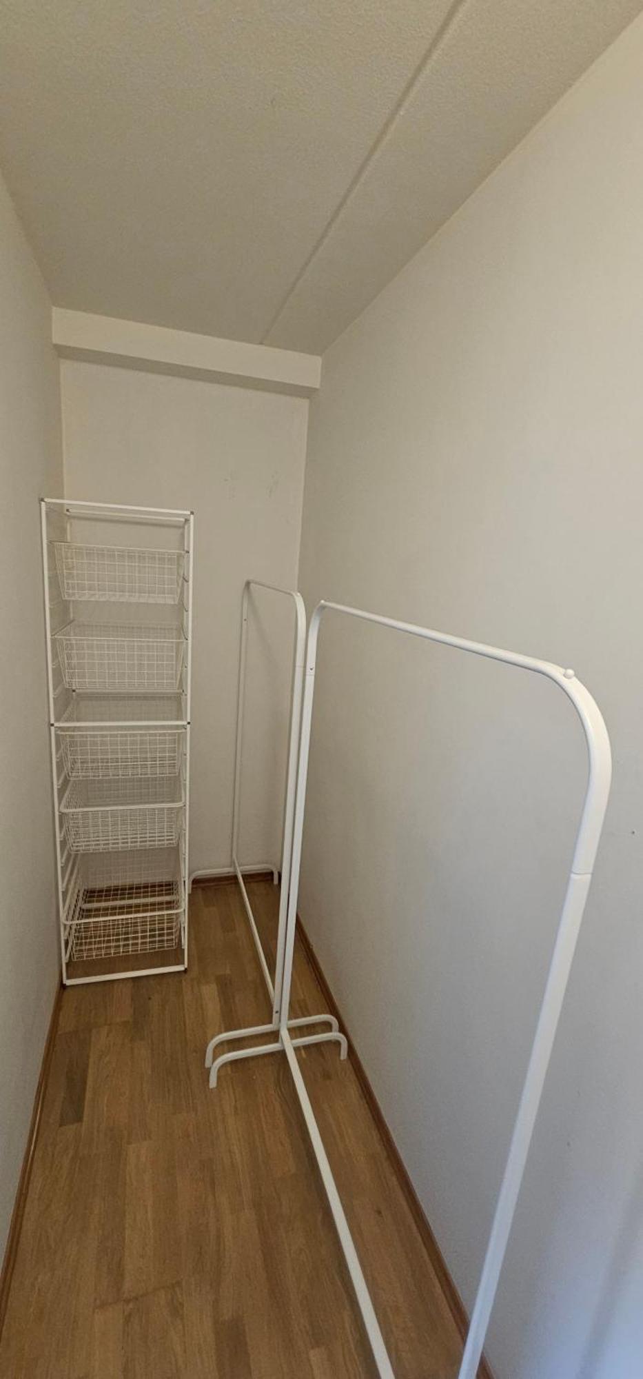 4 Bedrooom