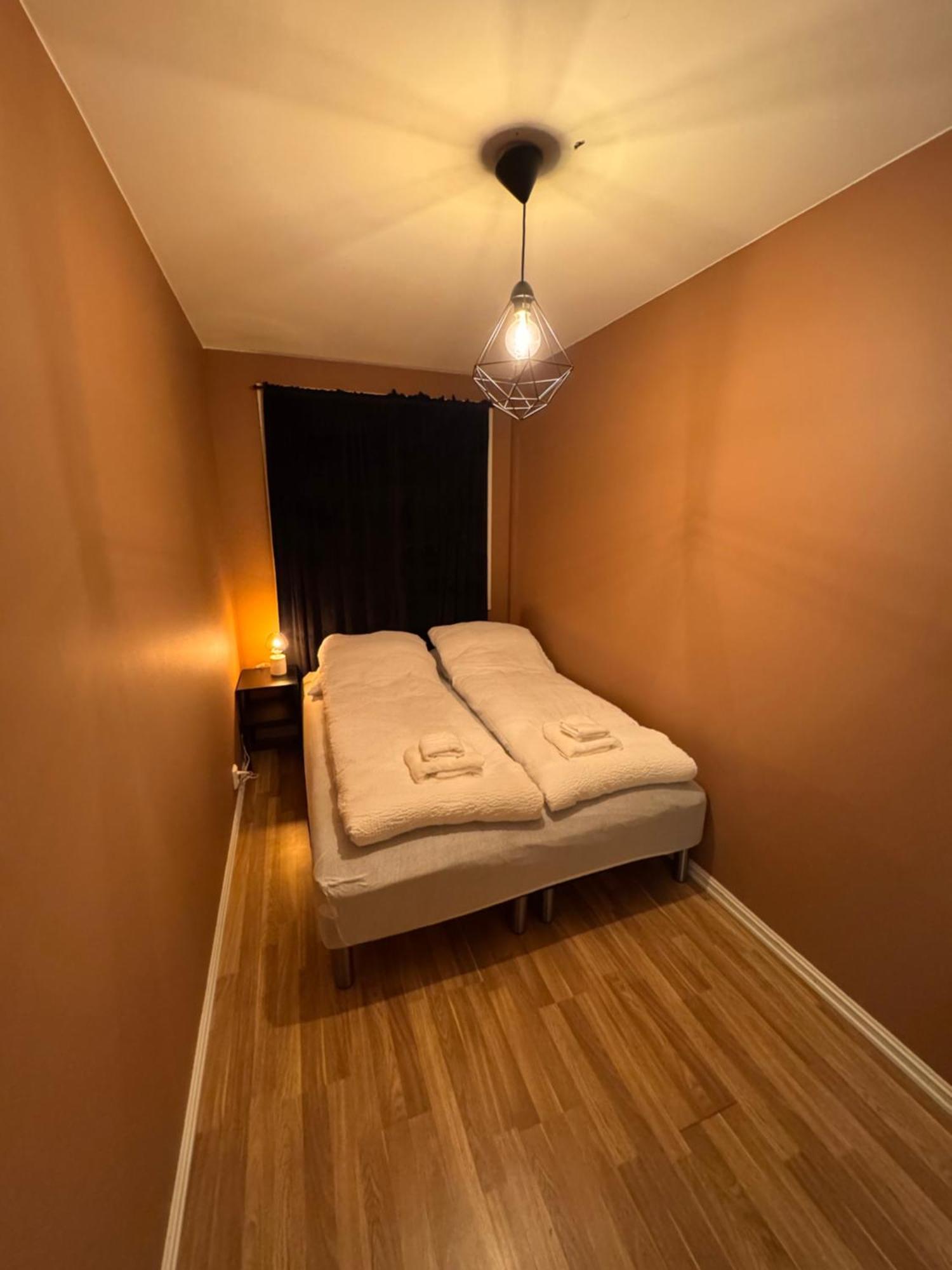 Căn hộ 3-bedroom For 7,two Baths,