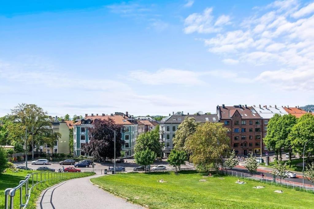 Summer Terrace Fast Wifi Deluxe Charming Apartment Oslo
