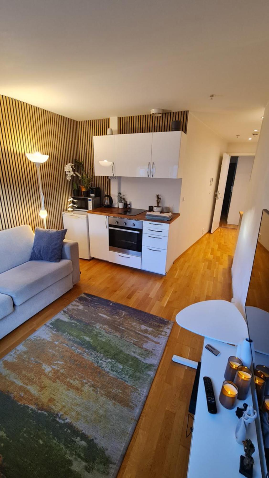 Small, Quiet And I Apartment *