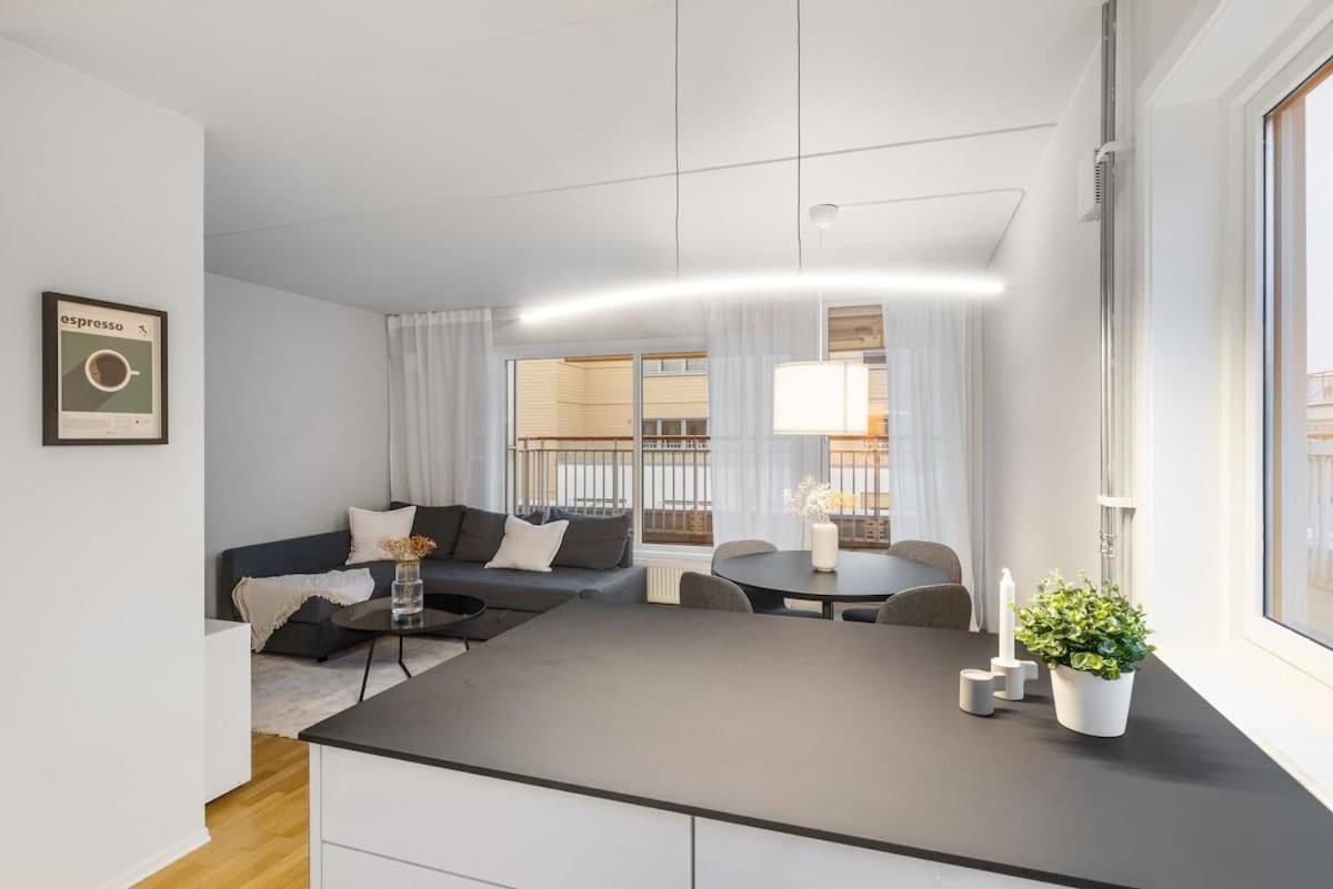 Dinbnb L Unbeatable Location L Priv Rooftop L Self Check-in * Oslo