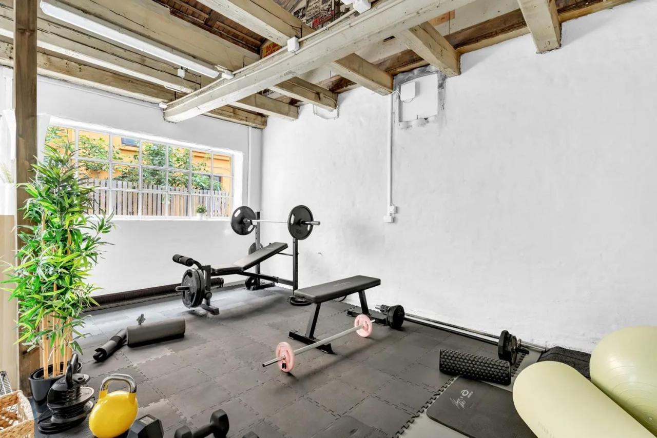 Fantastic On Prime Location *