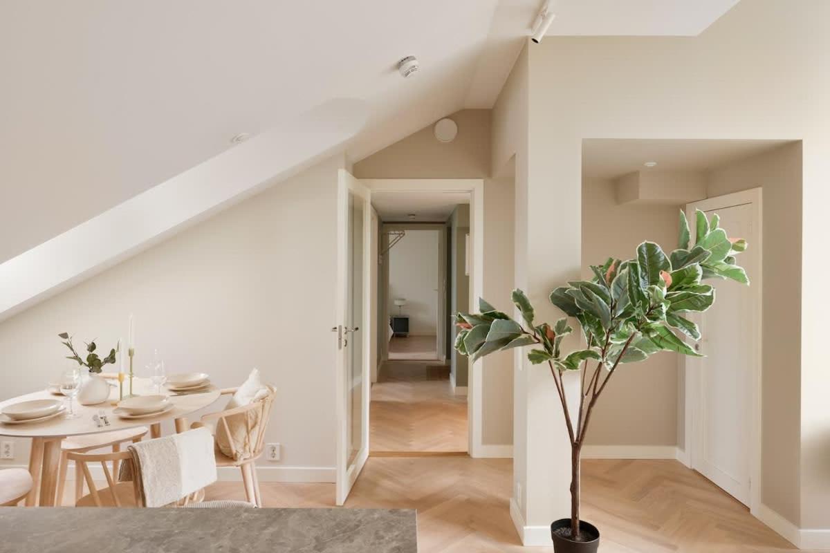Dinbnb Gruenerlokka I Penthouse With Private Rooftop I 2 Bedrooms & 1 Bathroom *