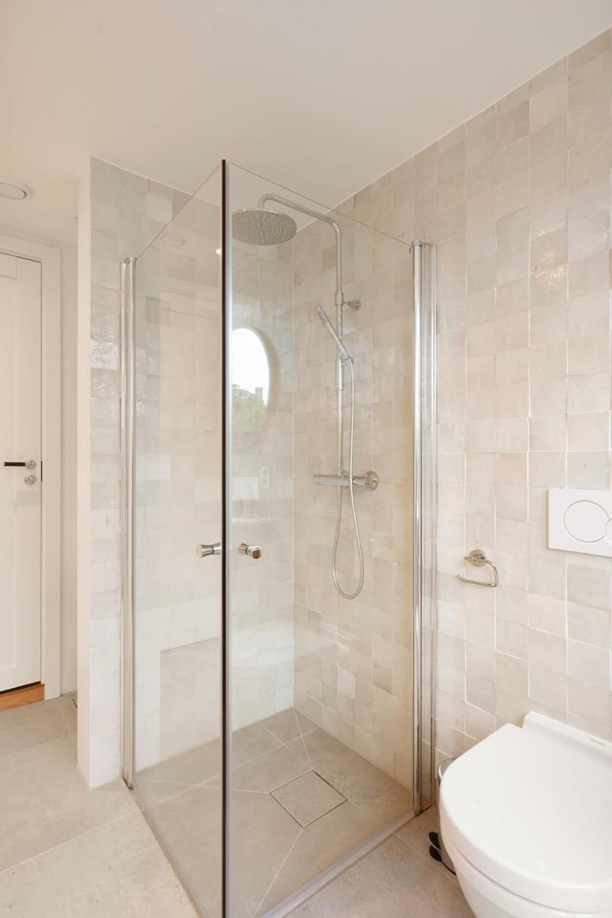 Dinbnb Gruenerlokka I Penthouse With Private Rooftop I 2 Bedrooms & 1 Bathroom