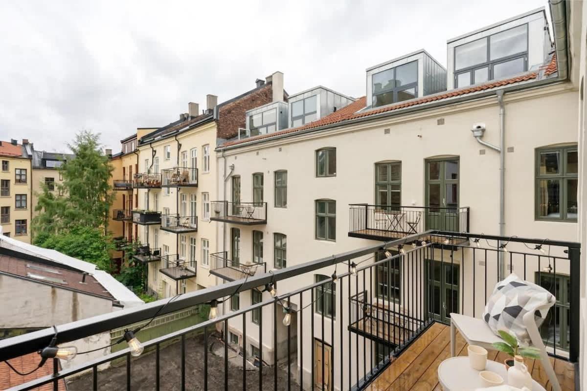 Dinbnb Gruenerlokka I 2-bedroom With Double Queen & Balcony Oslo