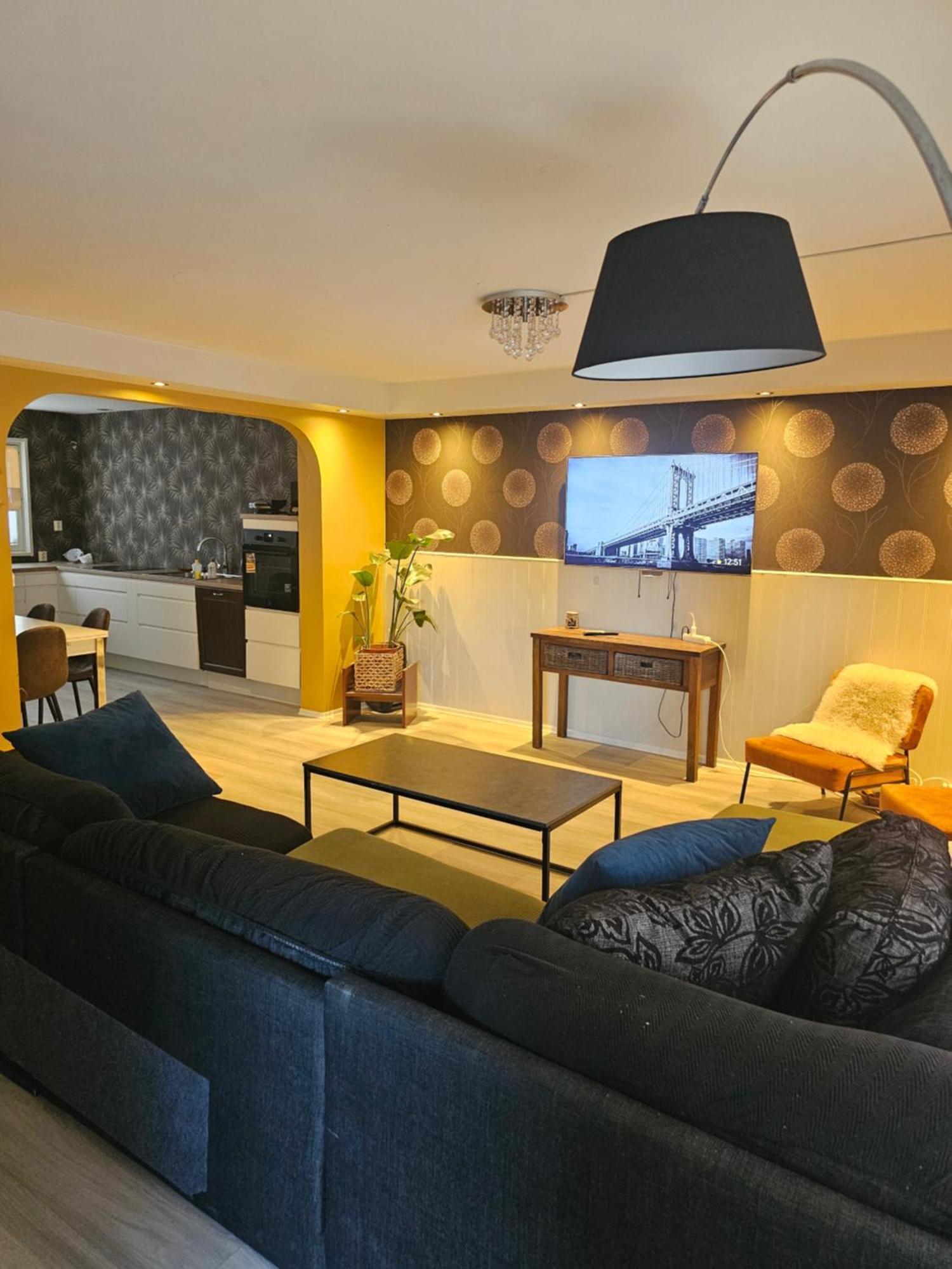 Apartment Full Privacy Townhome In With Wifi Oslo