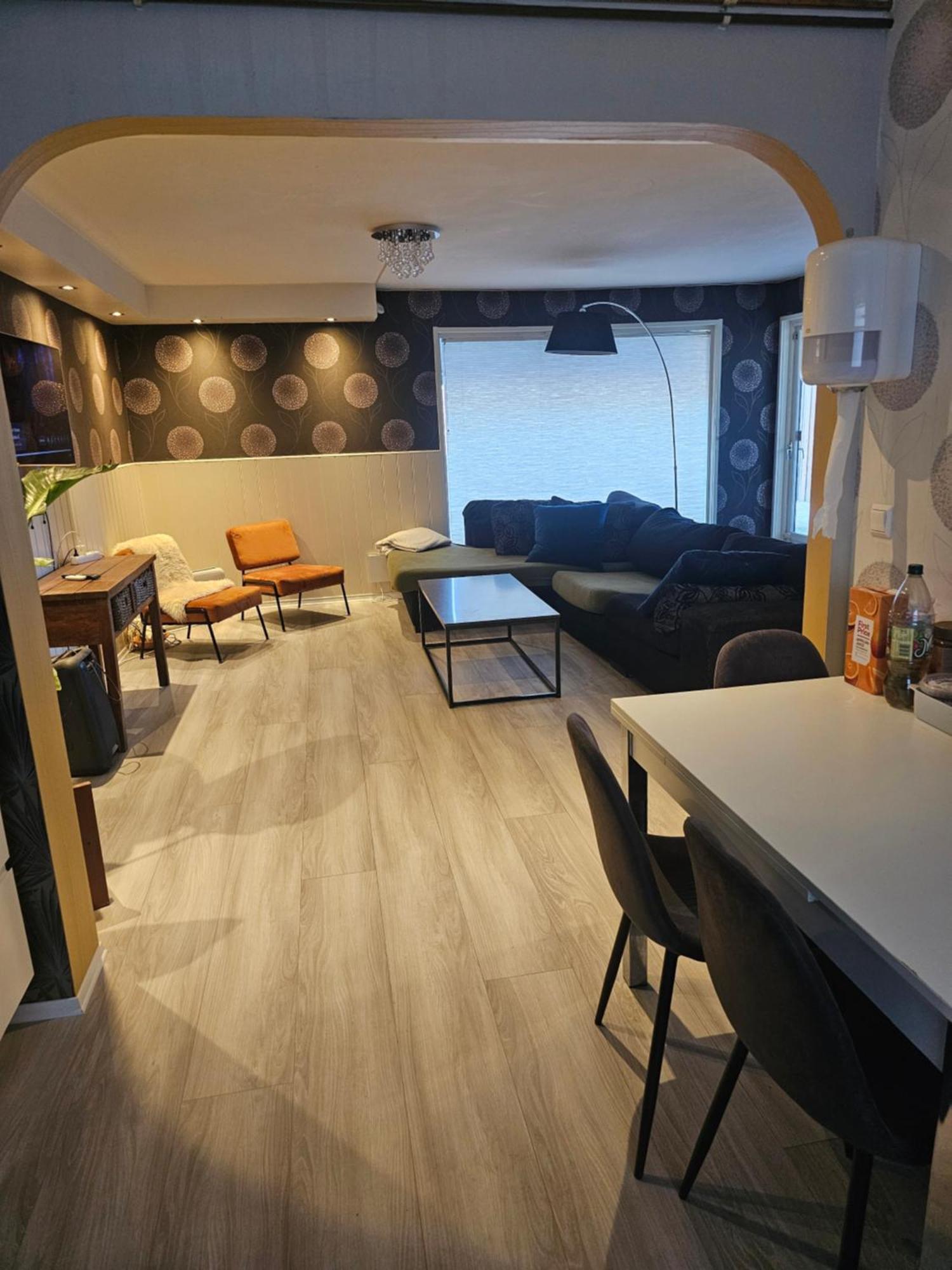 Apartment Full Privacy Townhome In With Wifi *