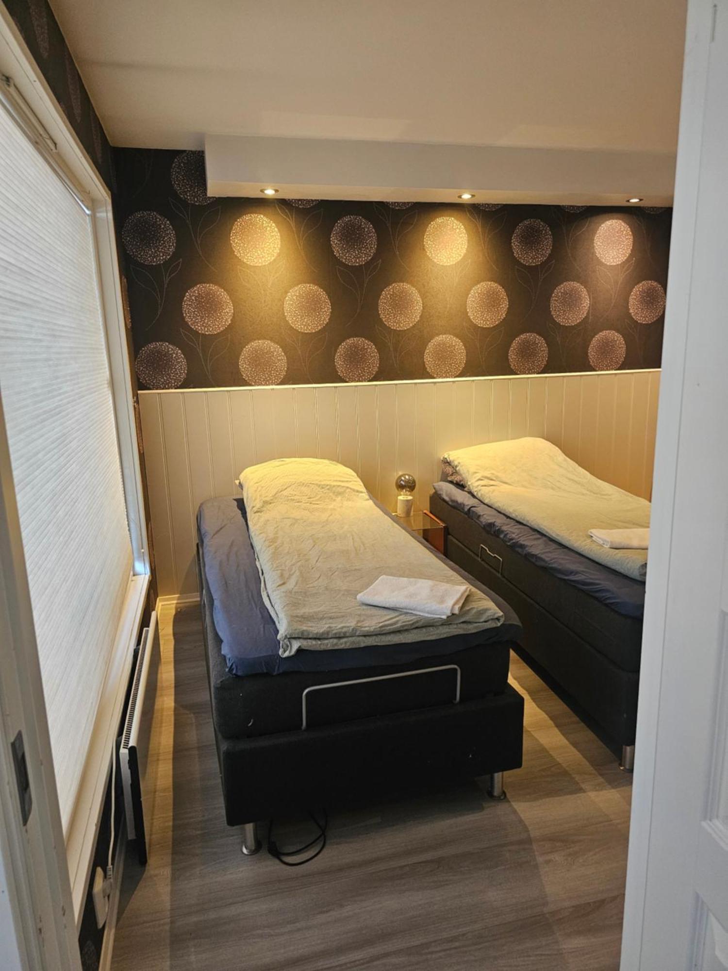 Full Privacy Townhome In With Wifi